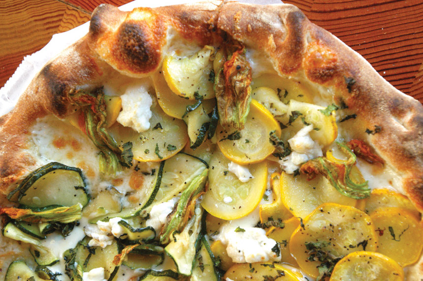 california artisan pizza, pizza styles