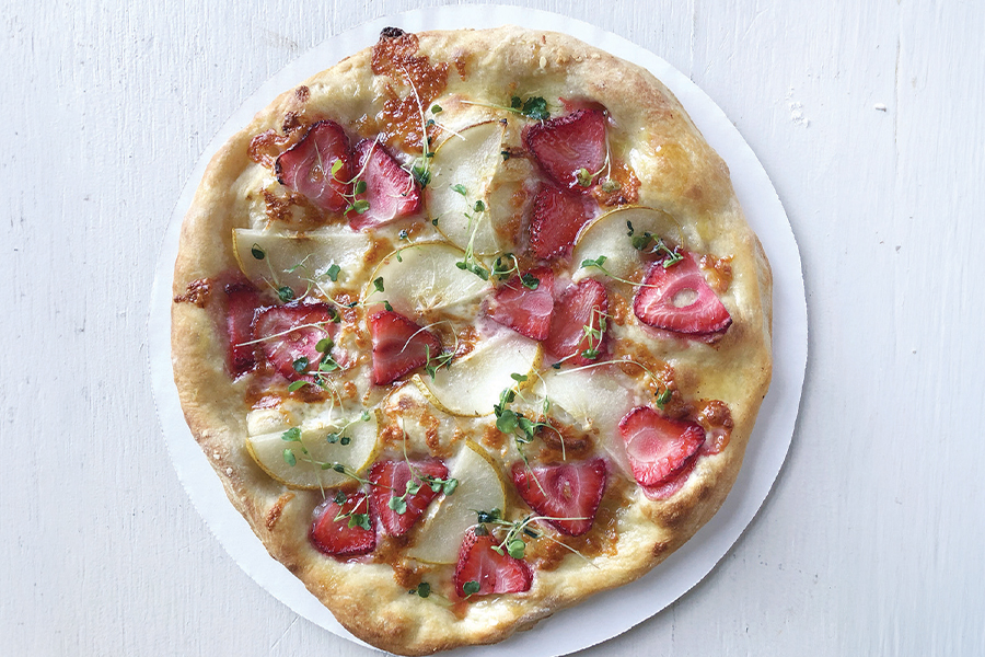 apple pizza ideas, apples on pizza, apple pizza, apple chips, dessert pizza, how to keep apple from browning